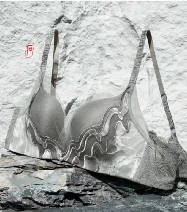 INTERFILIèRE Shanghai上海國(guó)際貼身時(shí)尚原輔料展